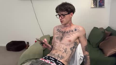 pretty boy online show from 03.25.26