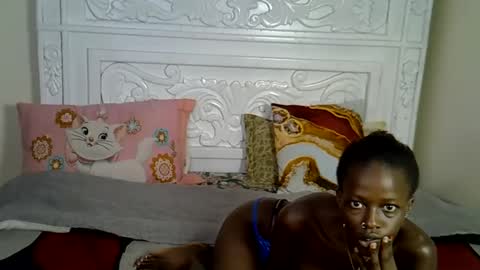 Snapshot of prettybunnny chatting on 01.13.26 Bunny online show from 01.13.26