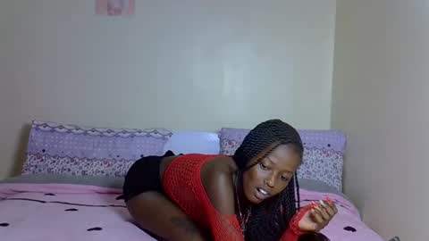 Snapshot of prettybunnny chatting on 02.06.26 Bunny online show from 02.06.26