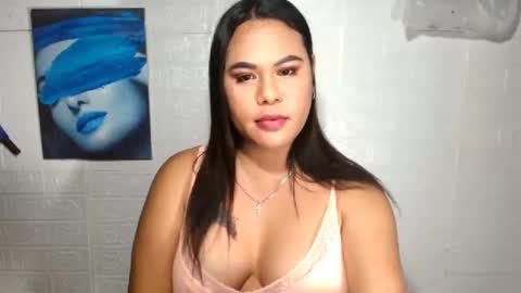 Snapshot of prettydiannara chatting on 02.02.25 prettydiannara online show from 02.02.25