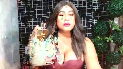 Snapshot of prettydiannara chatting on 09.12.25 prettydiannara online show from 09.12.25