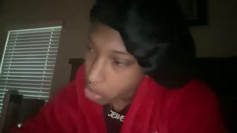 prettyfacefemale online show from 04.20.26