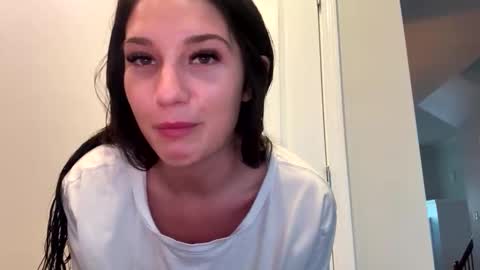 Snapshot of prettygirll23 chatting on 06.10.26 prettygirllltorii online show from 06.10.26