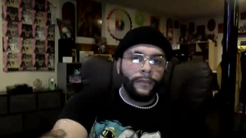 prettyglazed online show from 02.08.25