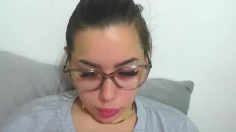 prettyjulliette online show from 03.16.26