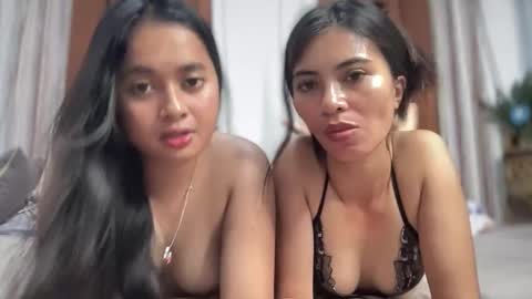 Snapshot of prettylittle_lady chatting on 11.02.25 prettylittle_lady online show from 11.02.25