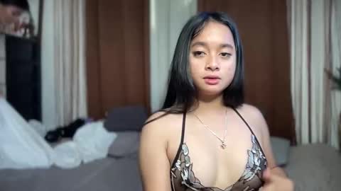 Snapshot of prettylittle_lady chatting on 11.11.25 prettylittle_lady online show from 11.11.25