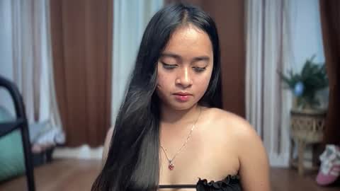 Snapshot of prettylittle_lady chatting on 11.12.25 prettylittle_lady online show from 11.12.25