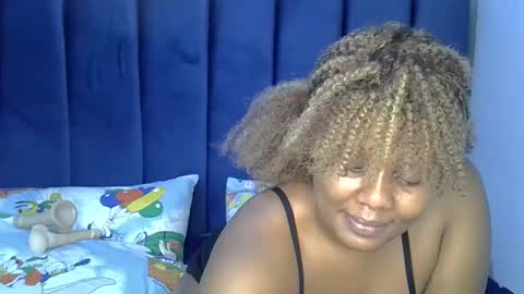prettymel_ online show from 09.25.25