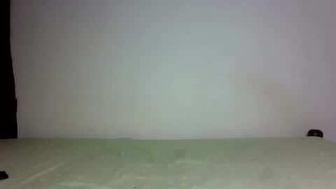 Snapshot of prettymelly_ chatting on 03.11.25 Melly online show from 03.11.25