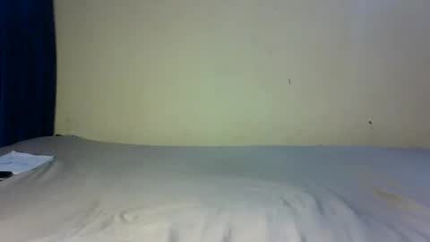 Snapshot of prettymelly_ chatting on 10.31.25 Melly online show from 10.31.25