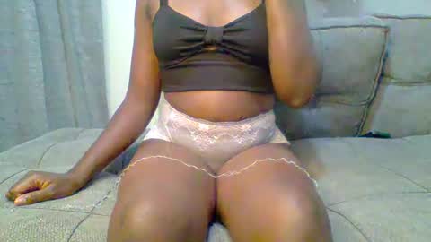 Snapshot of prettyqueen254 chatting on 12.09.24 pretty queen online show from 12.09.24