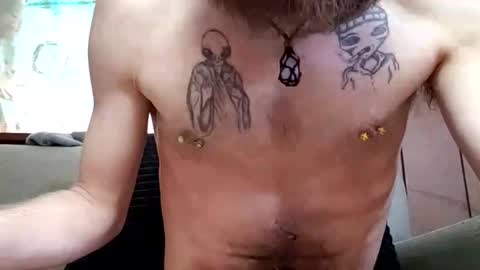 prettysolidd7 online show from 02.13.25