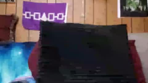 prettysolidd7 online show from 03.12.25