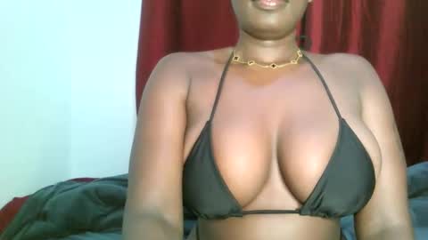 Snapshot of prettyvishy chatting on 01.07.25 prettyvishy online show from 01.07.25