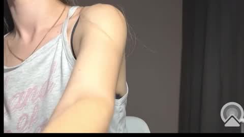 prettyyy_angel online show from 09.26.25