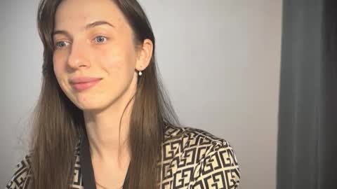 prettyyy_angel online show from 09.30.25