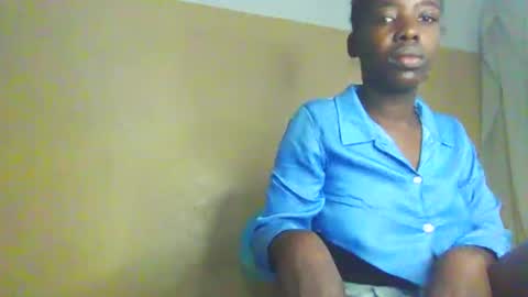 prettyzuzu online show from 09.10.25