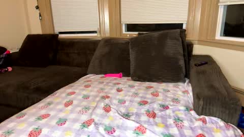 Snapshot of princ3ssarii chatting on 12.18.25 Princess Arii online show from 12.18.25