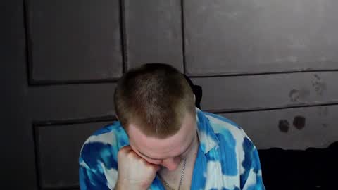 Snapshot of princ4real chatting on 12.10.24 prince online show from 12.10.24