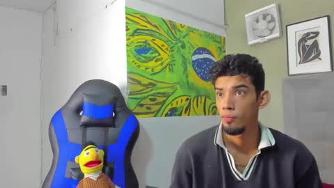 prince_arthur77 online show from 10.28.25