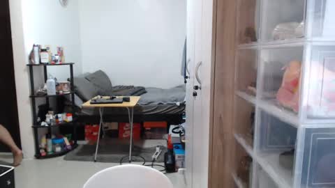 Snapshot of princeadrianx chatting on 02.08.25 Prince Adrian online show from 02.08.25