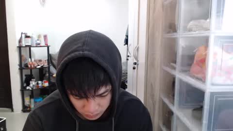 Snapshot of princeadrianx chatting on 02.10.25 Prince Adrian online show from 02.10.25