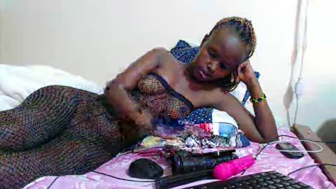 Shan online show from 12.15.25