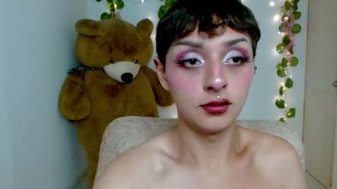 Snapshot of princess1609 chatting on 02.12.26 princess1609 online show from 02.12.26