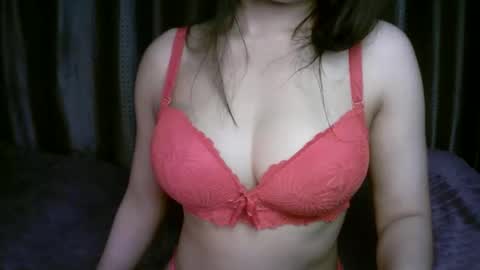 Snapshot of princess916446 chatting on 02.16.26 princess online show from 02.16.26