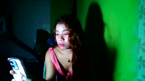 Dayang online show from 10.21.25