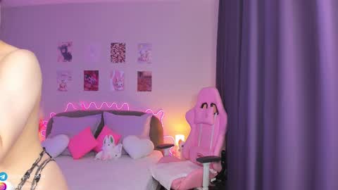 Snapshot of princess_kristy chatting on 02.09.25 Kristy online show from 02.09.25