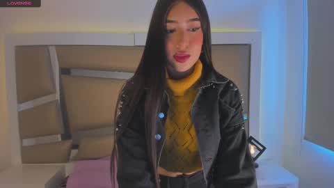 Snapshot of princess_tokyo_ chatting on 01.18.25 princess_tokyo_ online show from 01.18.25