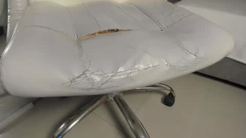 Snapshot of princess_tokyo_ chatting on 10.24.25 princess_tokyo_ online show from 10.24.25