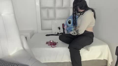 Snapshot of princess_tokyo_ chatting on 11.08.25 princess_tokyo_ online show from 11.08.25