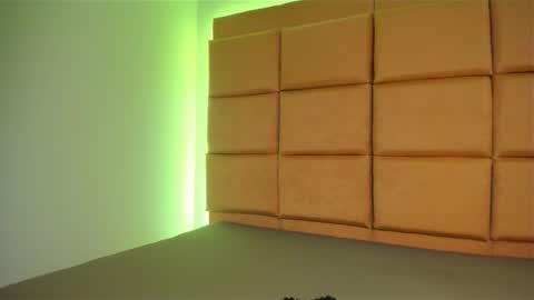 Snapshot of princess_tokyo_ chatting on 11.26.25 princess_tokyo_ online show from 11.26.25