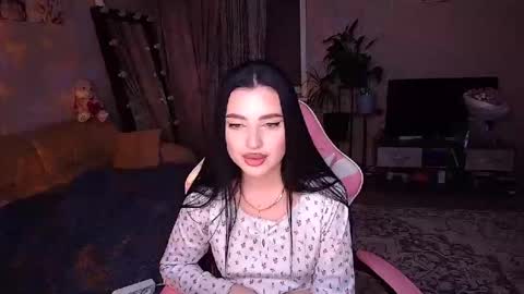 Snapshot of princessamira1 chatting on 02.20.26 princessamira1 online show from 02.20.26