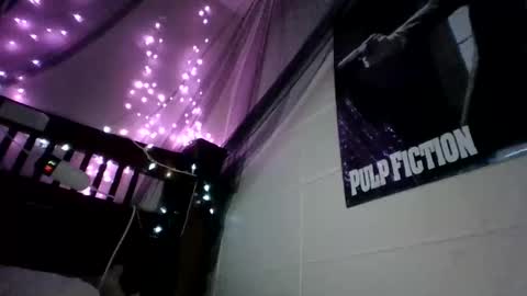 Holly love online show from 11.06.25