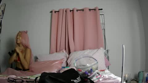 Snapshot of princesskimami chatting on 09.16.25 princesskimami online show from 09.16.25