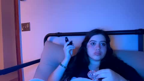 Snapshot of princesslaylaa chatting on 12.05.24 princessviccxo online show from 12.05.24