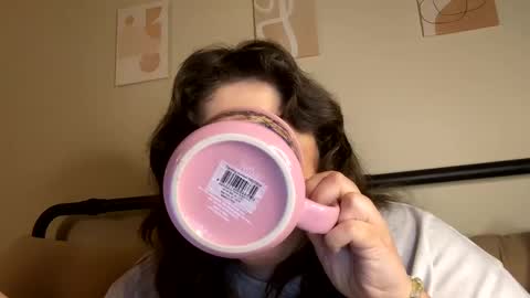 Snapshot of princesslaylaa chatting on 02.02.25 princessviccxo online show from 02.02.25