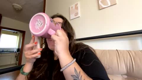 Snapshot of princesslaylaa chatting on 09.16.25 princessviccxo online show from 09.16.25