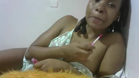 Snapshot of princesslove90 chatting on 01.06.25 princesslove online show from 01.06.25