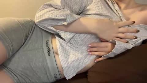 Snapshot of princessof_lust chatting on 12.15.25 Kris3 online show from 12.15.25