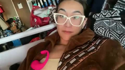 Snapshot of princessoftenis44 chatting on 11.04.25 princessoftenis44 online show from 11.04.25