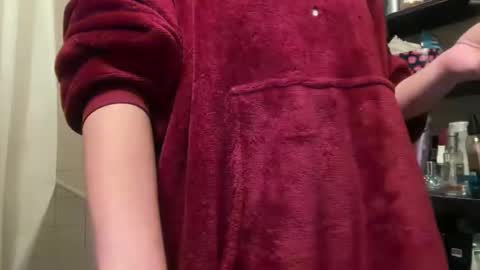 Snapshot of princessoftenis44 chatting on 11.14.25 princessoftenis44 online show from 11.14.25