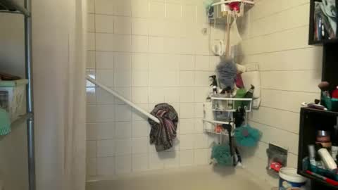 Snapshot of princessoftenis44 chatting on 11.26.25 princessoftenis44 online show from 11.26.25