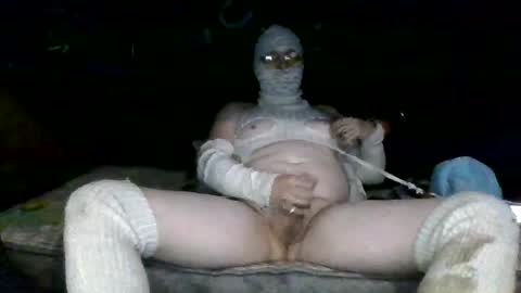 Snapshot of princesstinydick69 chatting on 09.21.25 princesstinydick69 online show from 09.21.25