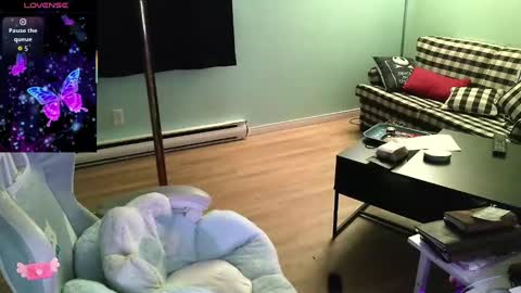 Snapshot of princesstyff chatting on 09.29.25 Tyff et Blast online show from 09.29.25