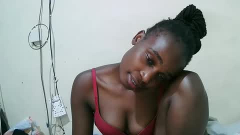 Snapshot of pritty_amber chatting on 03.21.26 pritty_amber online show from 03.21.26